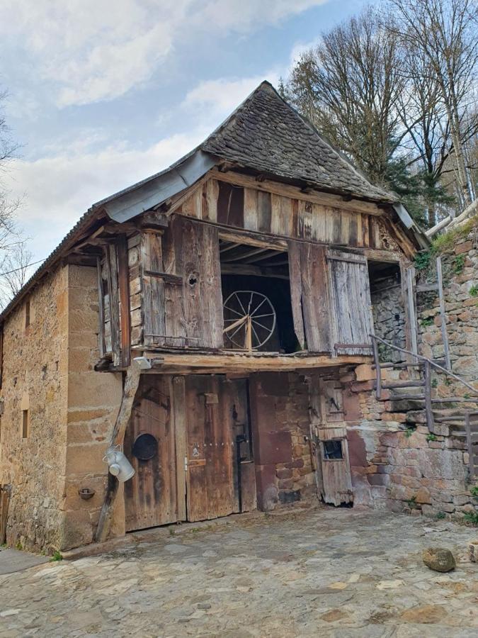 Chambre D'Hotes Le Cascadou Banassac Exterior photo